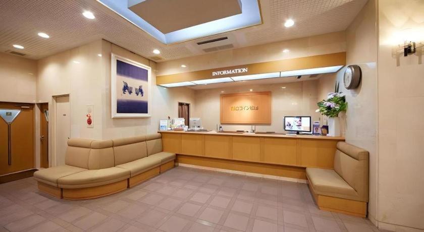 Roco Inn Matsuyama Naha Bagian luar foto